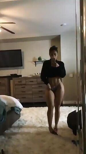 Boomerang Tease