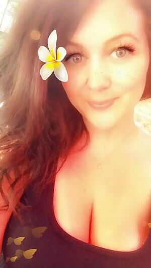 Available for femdom sessions all day. Message me to get your JOI/CBT/CEI & much more. I also love cuckolding, foot worship, homewrecking, and blackmail.