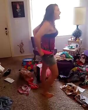 PAWG Friend's Ass grew over the winter and she can't fit into her old shorts :)