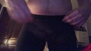 my 18 year old dick always wants to get out. dm me :)