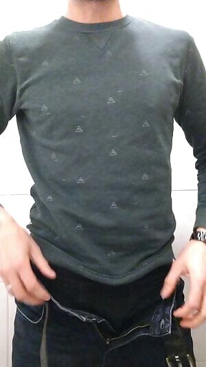 Jumping for a new week!! 😋