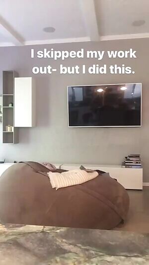 Watching Iliza Shlesinger twerk really does it for me...