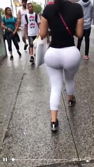 Kim Kardashian is that you?