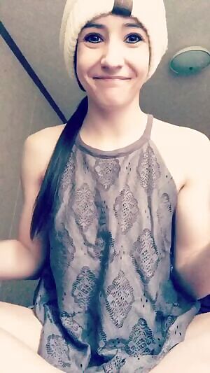 I told my date i wasn’t wearing a bra. he said, “oh really? prove it.” and i did! 😝