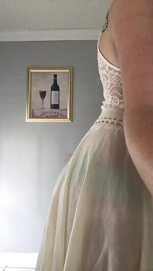 ❤ 27yrs old, anime & gamer lover. Want to play a game on PC and cum afterwards?Check the comments for more info!❤ ❤