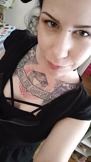 I'm in the mood for some SPH; who has a clitty for me to laugh at? :P