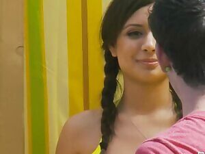 Jynx Maze - Lemonade Stand