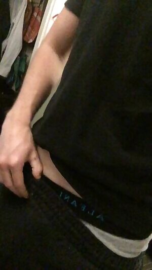 Sweatpants pull down