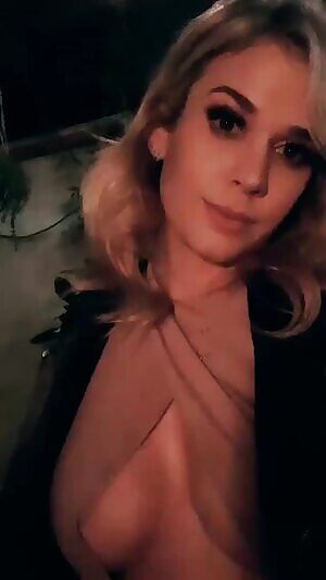 Laura Compton