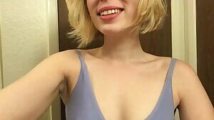 My left boob is smaller than my right!😋