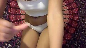 Spreading her ass