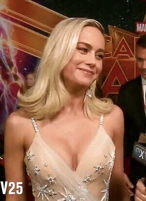 I wanna bury my face between Brie Larson's perfect pair of tits