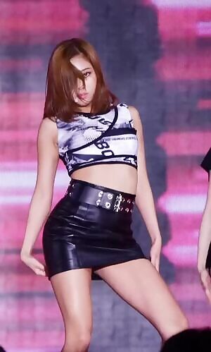 CLC - Seungyeon/Elkie