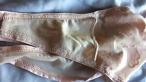 watch me put my cum on the gusset