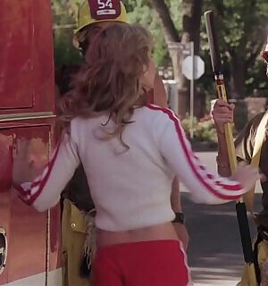 Brie Larson used to be such a fuckdoll