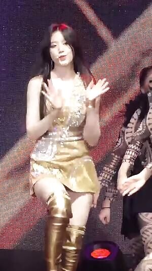 I-DLE - Shuhua