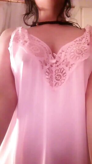 Titty drop, body reveal plus some messing around, i think i love being naked.