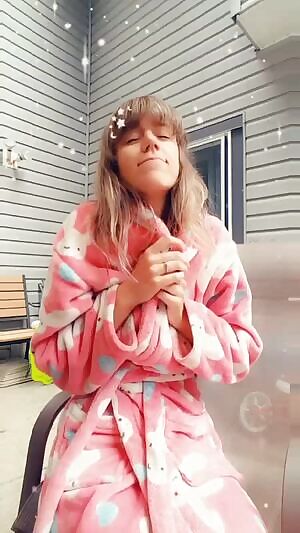 It's a lil chilly out today