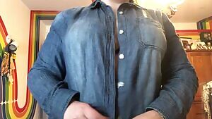 Nothing better than unbuttoning after a long day at work 😏