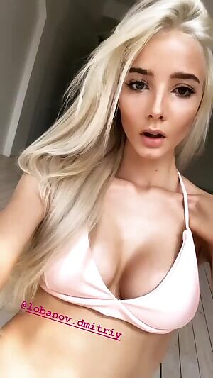 IG story - pink bikini