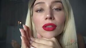 18 years old blonde babe worship cock