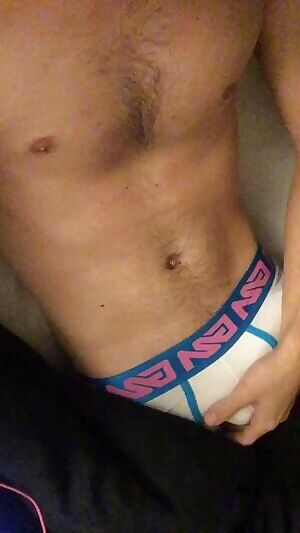 I've been posting to the wrong bulge sub. So here's my sub bulge. 👌🏻