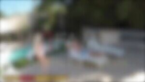 Stepbro Oils Up Sorority Stepsis - Elsa Jean