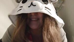 It's a little chilly, so the kitty pajamas have returned!