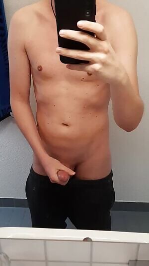 31M 5'11