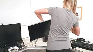 I wanna bend Ijustine over on her desk.