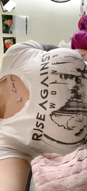 I’m new here...like my ddds? sc: riversloan3 🥰💗