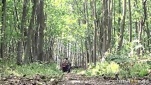 Throbbin Hood - with Anissa Kate, Danny D