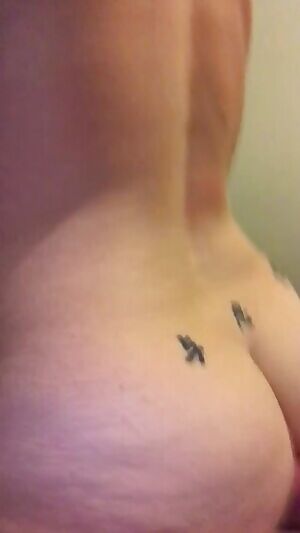 Average milf riding a neighbor