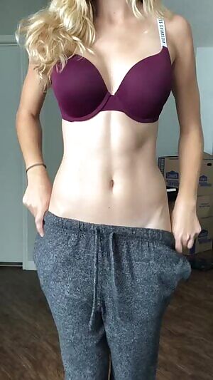 AWESOME TITS AND SHAVED PUSSY