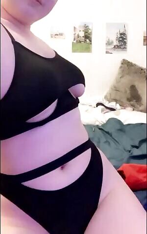 Drop - what do you call a lesbian dinosaur?