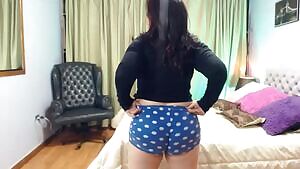 pretty mommy booty flash