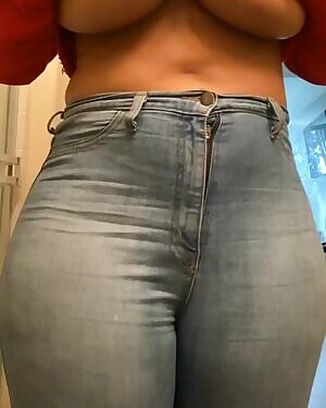 Ass bussing out of those jeans