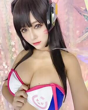 VickyBaby61 as D.va