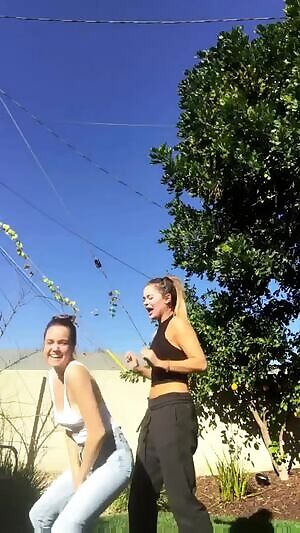 Bailee madison titties