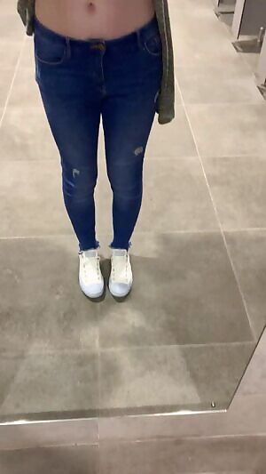 Did a little public flash for you guys! 😜