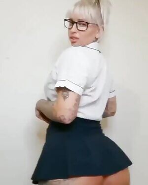 vicky