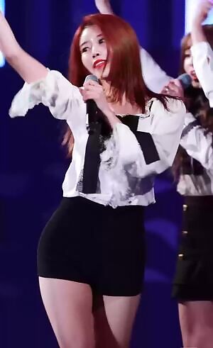 LOVELYZ Mijoo