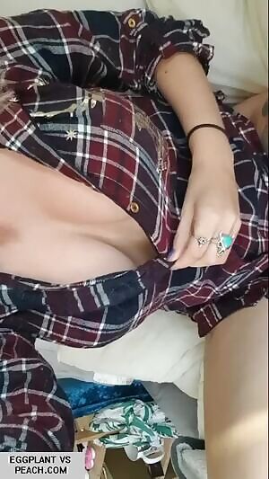 Revealing her aspect ratio.