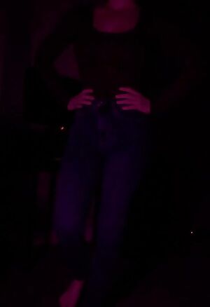 Everyone loves a titty drop, but are we ans of booty drops? 4'9