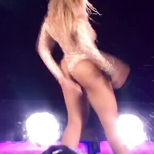Beyonce's Coachella Booty