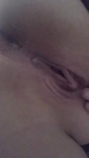 I love it when my BF fills my tight little holes up💦