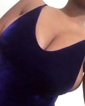 She Wears It Very Well.