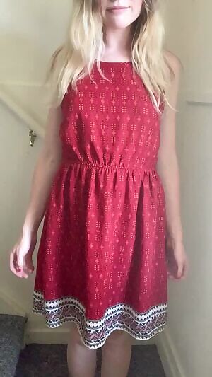 showing off my white body for you 😘