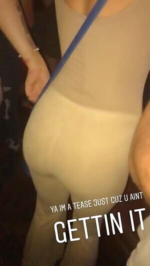 blonde booty