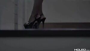 Gia Derza Shower Time